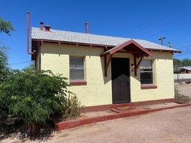 1103 E Adams St in Tucson, AZ - Building Photo