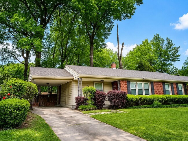 property at 4618 Willow Rd