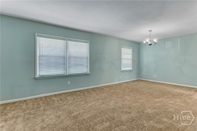 property at 4 Cottingham Dr
