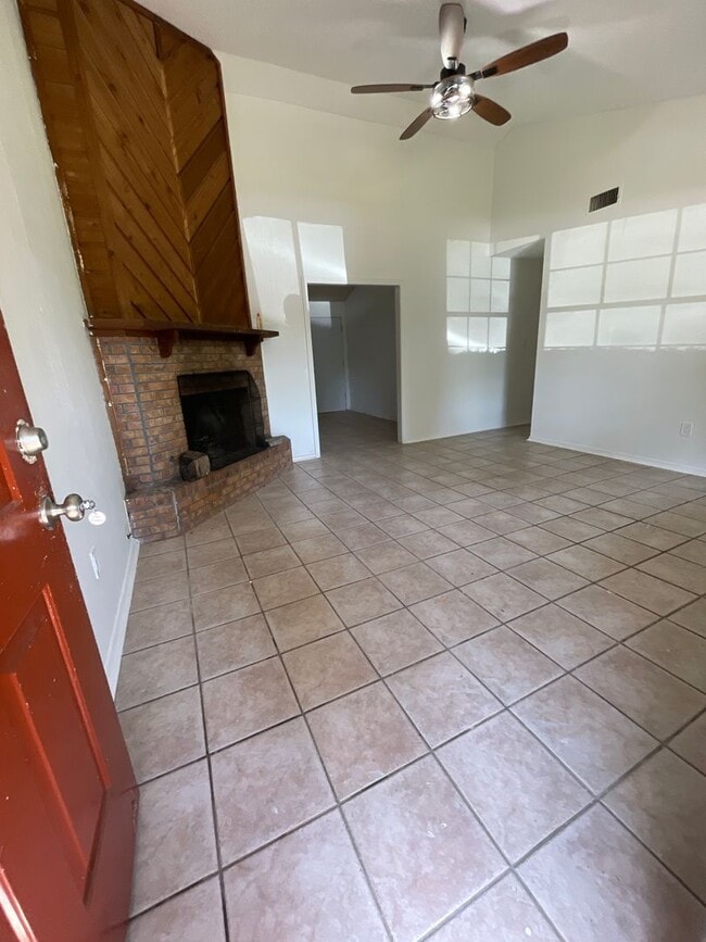 4326 Kristin Dr in Shreveport, LA - Building Photo - Building Photo