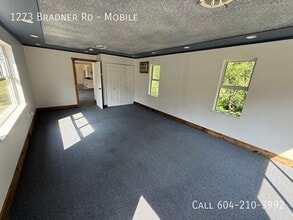 1273 Bradner Rd in Abbotsford, BC - Building Photo - Building Photo
