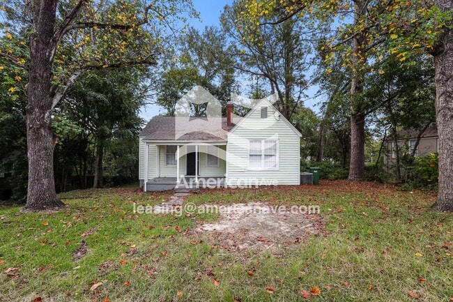 property at 2018 Terrace Dr