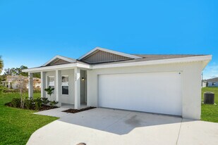 1162 Hudson Harbor Ln in Poinciana, FL - Building Photo