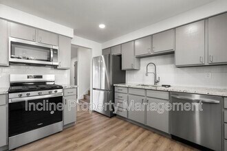 7173 S 2985 E in Cottonwood Heights, UT - Building Photo - Building Photo