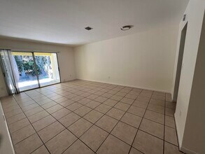 17345 Bush Rd in Jupiter, FL - Building Photo - Building Photo