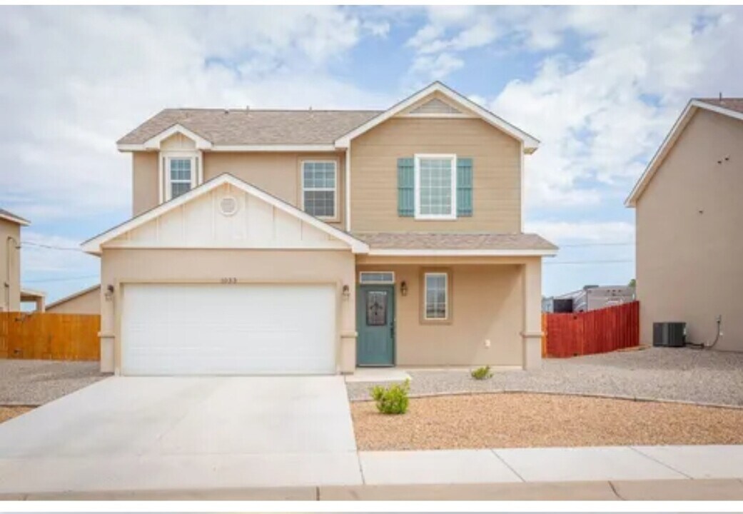 1033 Heather Dr in Roswell, NM - Building Photo