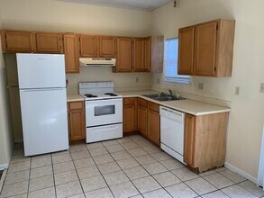 620 Red Banks Rd in Greenville, NC - Building Photo - Building Photo