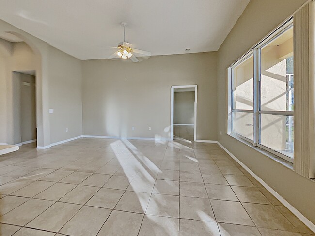 3477 NW 144th Terrace in Pembroke Pines, FL - Building Photo - Building Photo