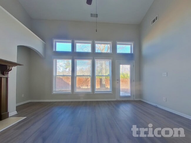 3427 Harvest Ridge Ln NE in Buford, GA - Foto de edificio - Building Photo