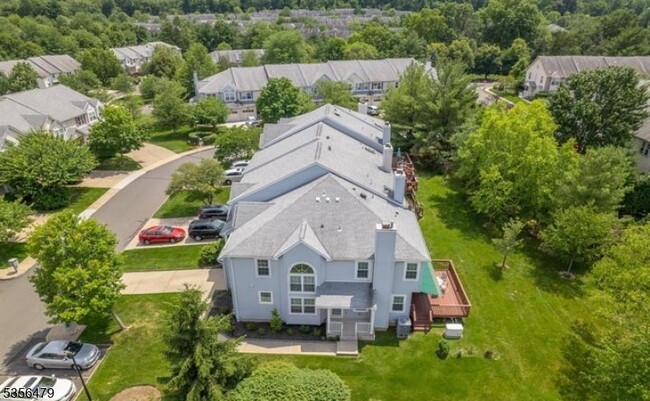 105 Castleton Rd in Princeton, NJ - Building Photo - Building Photo