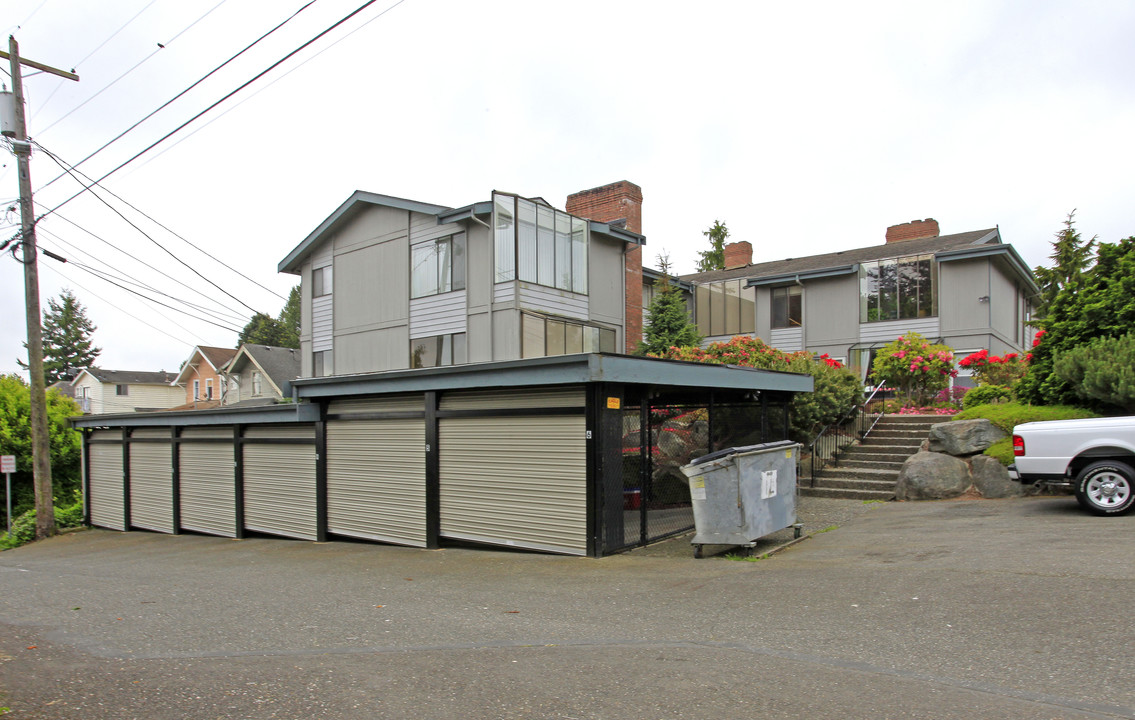 3401 Oakes Ave in Everett, WA - Building Photo