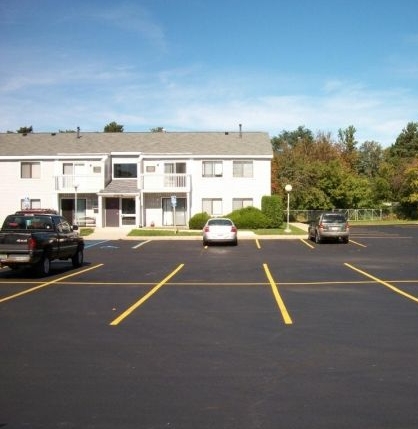 Lighthouse Gardens Apartments in Charlevoix, MI - Foto de edificio