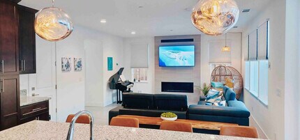 8742 Hayes Cir in Marina, CA - Building Photo - Building Photo