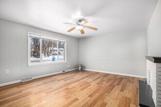 2624 Texel Dr in Kalamazoo, MI - Building Photo - Building Photo