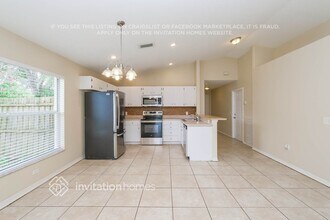 22205 Breaker Point Ln in Land O Lakes, FL - Building Photo - Building Photo