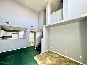 1478 Louisiana Lakes Ave in Las Vegas, NV - Building Photo - Building Photo