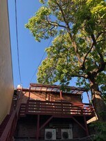 241 SW G St in Grants Pass, OR - Building Photo