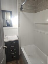 3044 6th Ave, Unit Apt. 1 in Troy, NY - Building Photo - Building Photo