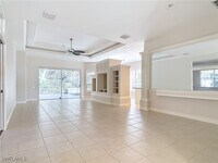 9190 Troon Lakes Dr in Naples, FL - Building Photo - Building Photo