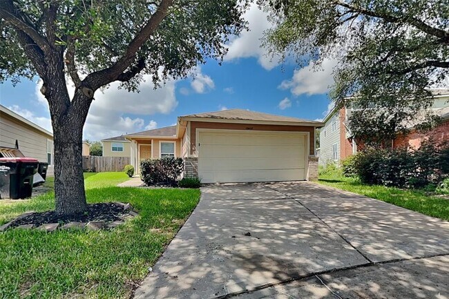 property at 19027 Yaupon Pass Dr
