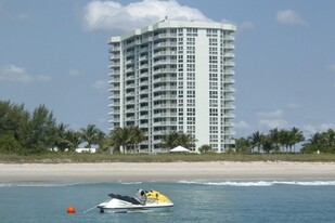 2700 N Hwy A1A in Fort Pierce, FL - Building Photo