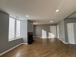 542 E 48th St in Chicago, IL - Building Photo - Building Photo