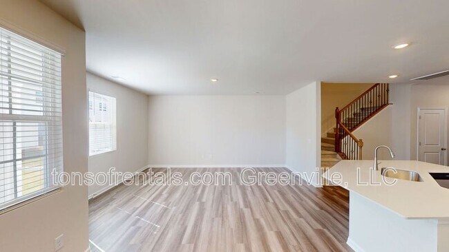 1668 Wren Crk Rd in Boiling Springs, SC - Building Photo - Building Photo
