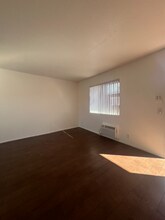 38561 11th St E, Unit 5116 in Palmdale, CA - Foto de edificio - Building Photo