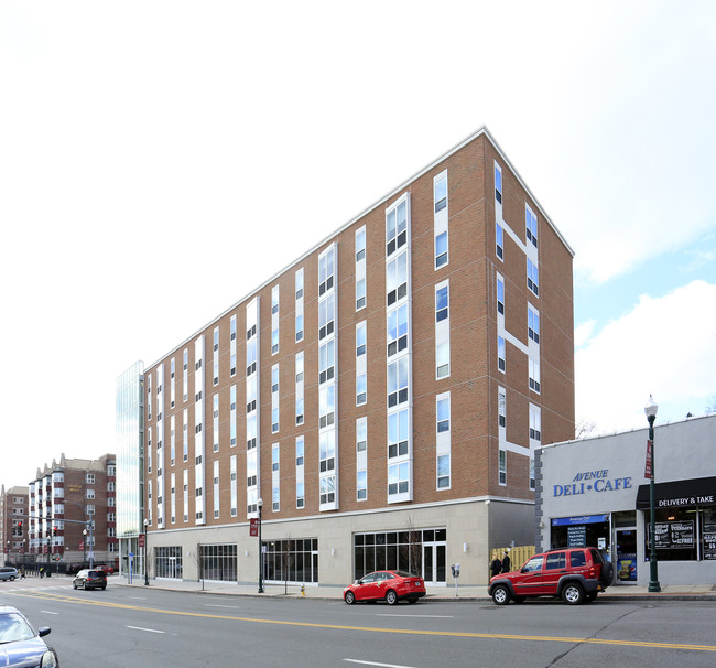 North Ave Residence Hall - Iona College in New Rochelle, NY - Building Photo - Building Photo