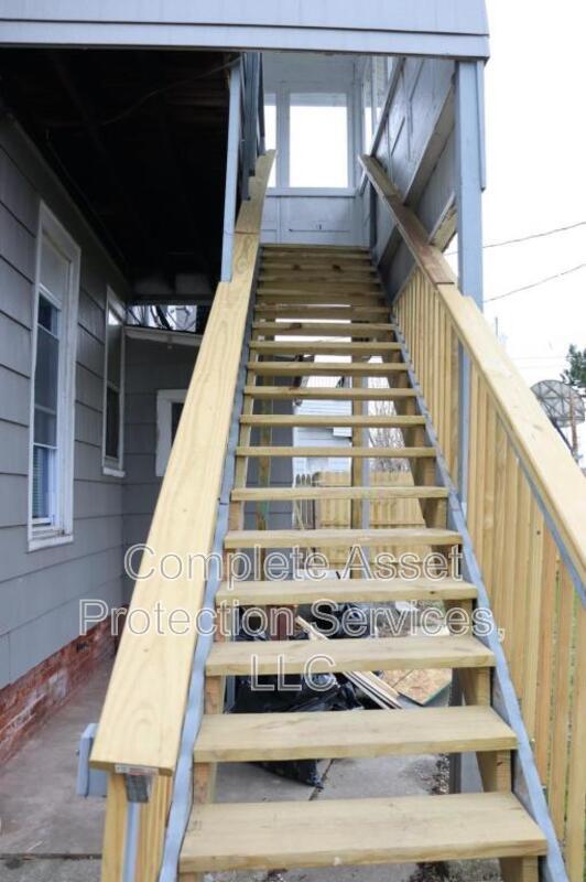 1405 Jefferson Ave in La Porte, IN - Building Photo - Building Photo