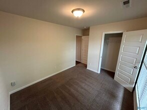 122 Daymark Dr in Madison, AL - Building Photo - Building Photo