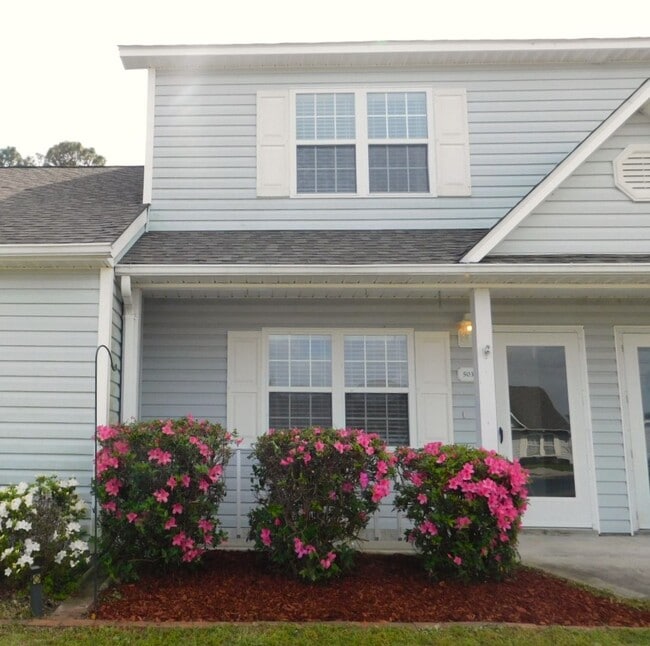 property at 503 Courtyard W