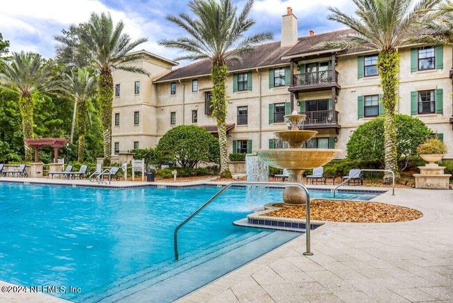 property at 955 Registry Blvd