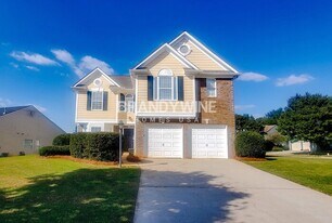 2801 Driftwood Ct in Conyers, GA - Building Photo