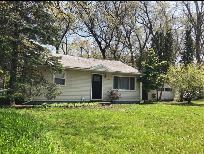 property at 937 Avenue B