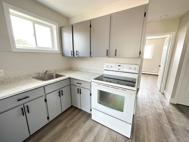 673 Greystone Terrace in Saint John, NB - Building Photo - Building Photo