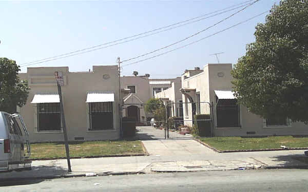 1435-1439.5 Echo Park Ave