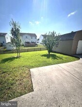 332 Rubens Cir in Martinsburg, WV - Building Photo - Building Photo