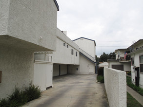 1612-1614 Madrid Ave in Torrance, CA - Foto de edificio - Building Photo