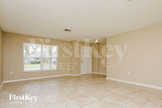 10013 Ian St in Orlando, FL - Building Photo - Building Photo