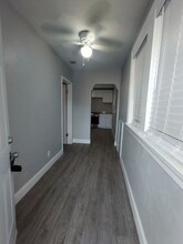 1005 E Columbus Dr in Tampa, FL - Foto de edificio - Building Photo