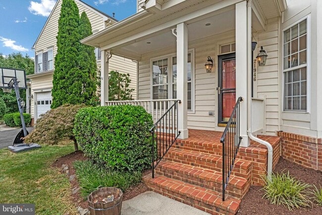 21946 Windover Dr in Broadlands, VA - Building Photo - Building Photo
