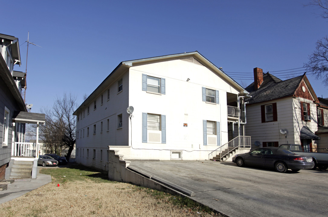 1707 Highland Ave in Knoxville, TN - Building Photo