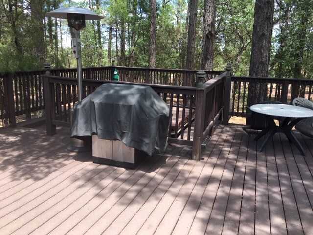 3319 Lago Vista Dr, Unit B in Lakeside, AZ - Foto de edificio