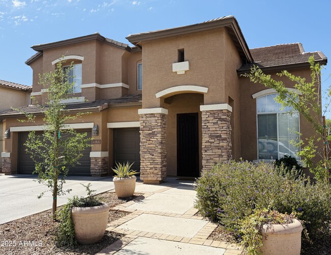 property at 1177 W Laredo Ave
