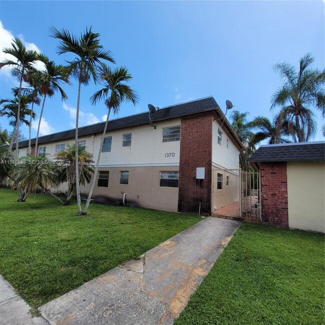 property at 1370 NE 119th St