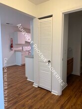 456 Reems Creek Rd-Unit -4 in Weaverville, NC - Building Photo - Building Photo