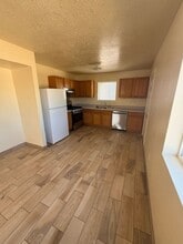 8401 Winter Sage Rd SW in Albuquerque, NM - Building Photo - Building Photo