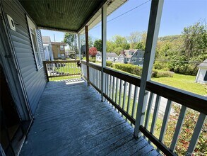 109 Myrtle Ave in New Windsor, NY - Building Photo - Building Photo