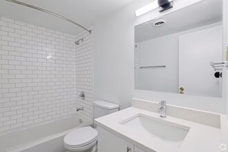 55 Hill Rd, Unit 107 in Belmont, MA - Building Photo - Building Photo